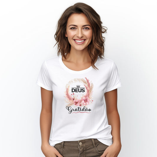 T-Shirt Feminina Deus Gratidão